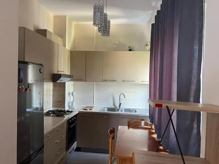 Porsche Design Apartments 3 Tirana 0*,  Albania